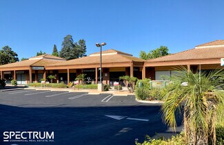 Plus de détails pour 17648-17656 Ventura Blvd, Encino, CA - Local commercial à louer