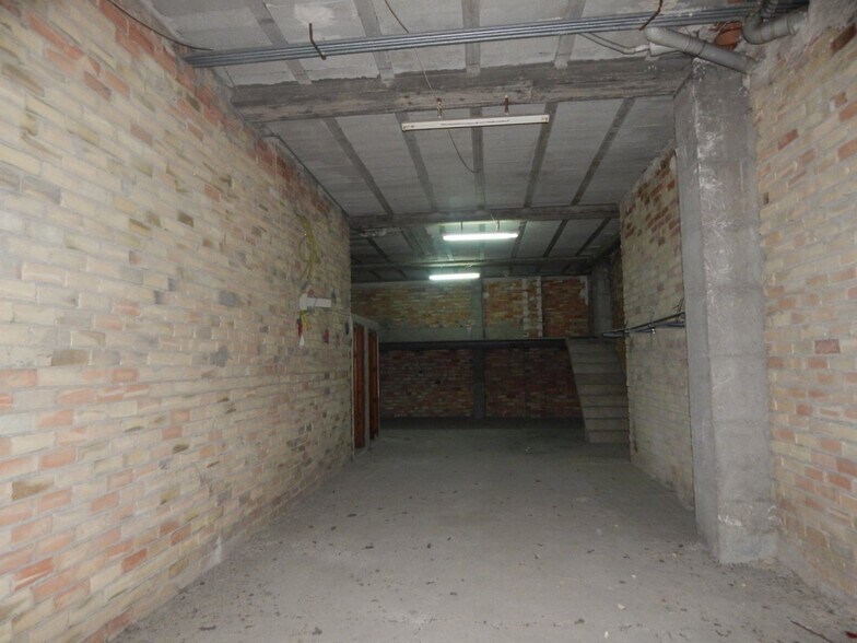 Local commercial dans Ontinyent, Valencia à louer - Photo de l’immeuble – Image 2 sur 6