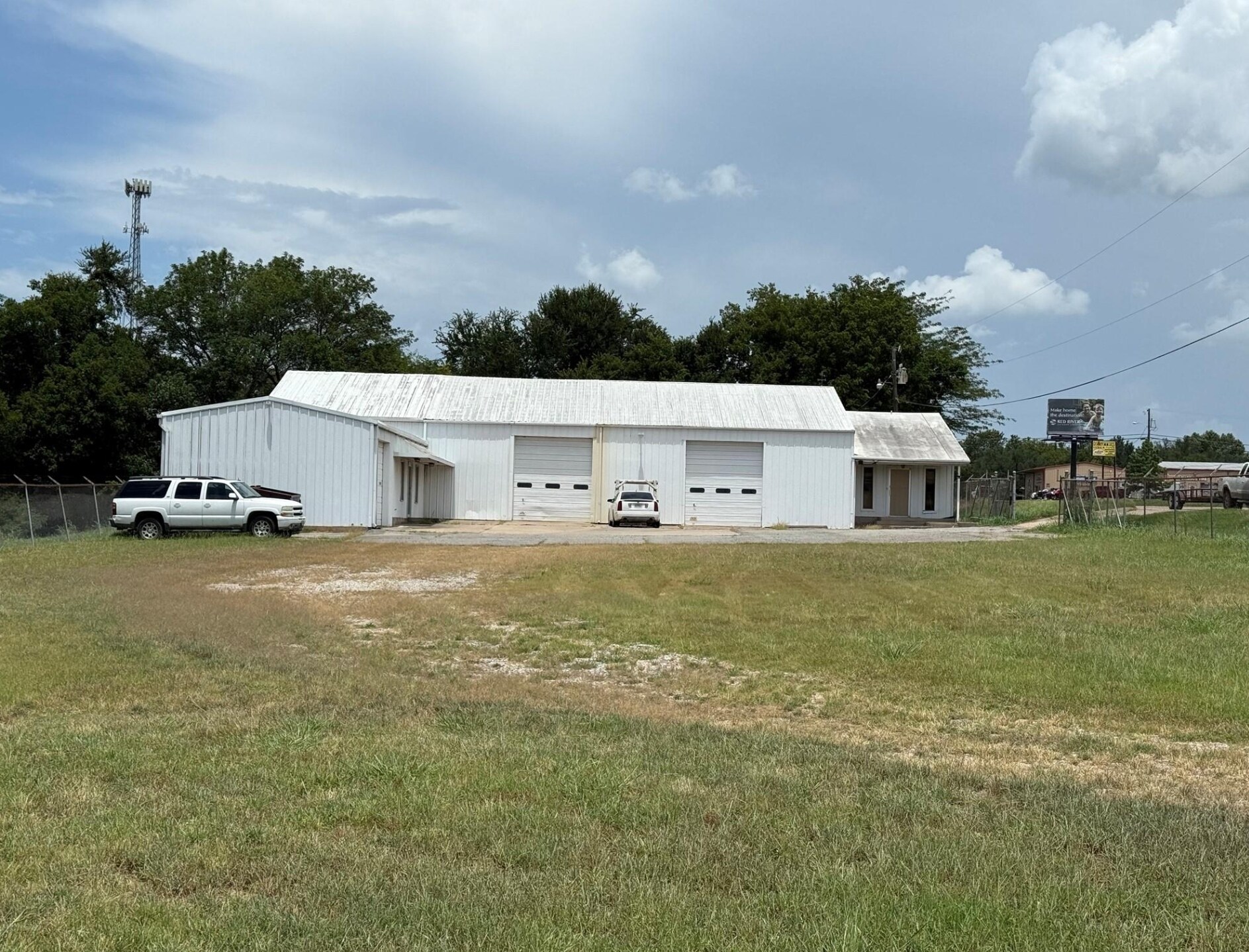 825 N State Highway 121, Bonham, TX à vendre Photo principale– Image 1 sur 26