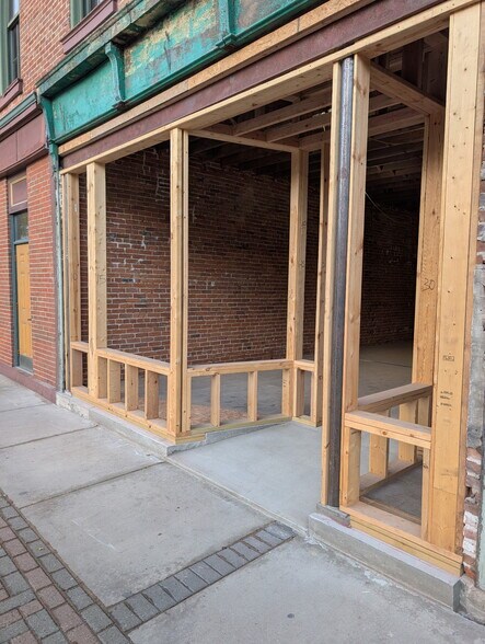 12 S Market St, Troy, OH à louer - Photo de l’immeuble – Image 3 sur 25