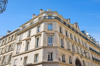 15 Rue De La Banque, Paris à louer Photo de l’immeuble– Image 1 sur 7