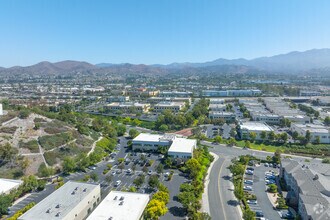 1 Orchard Rd, Lake Forest, CA - VUE AÉRIENNE  vue de carte - Image1
