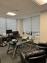 200 W Jackson Blvd, Chicago, IL à louer Photo intérieure– Image 2 sur 9