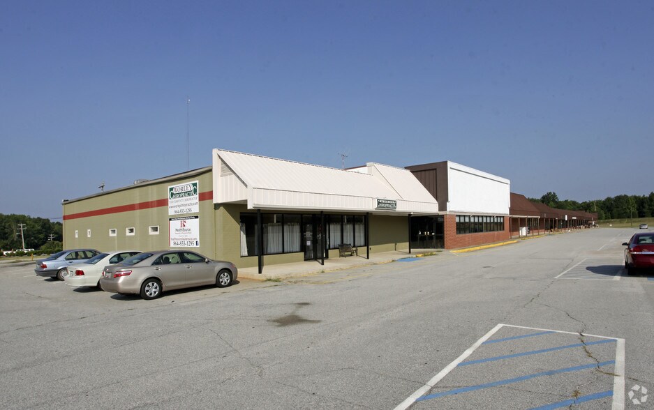 28024-28032 Us-76 Hwy, Clinton, SC à vendre - Photo de l’immeuble – Image 1 sur 28