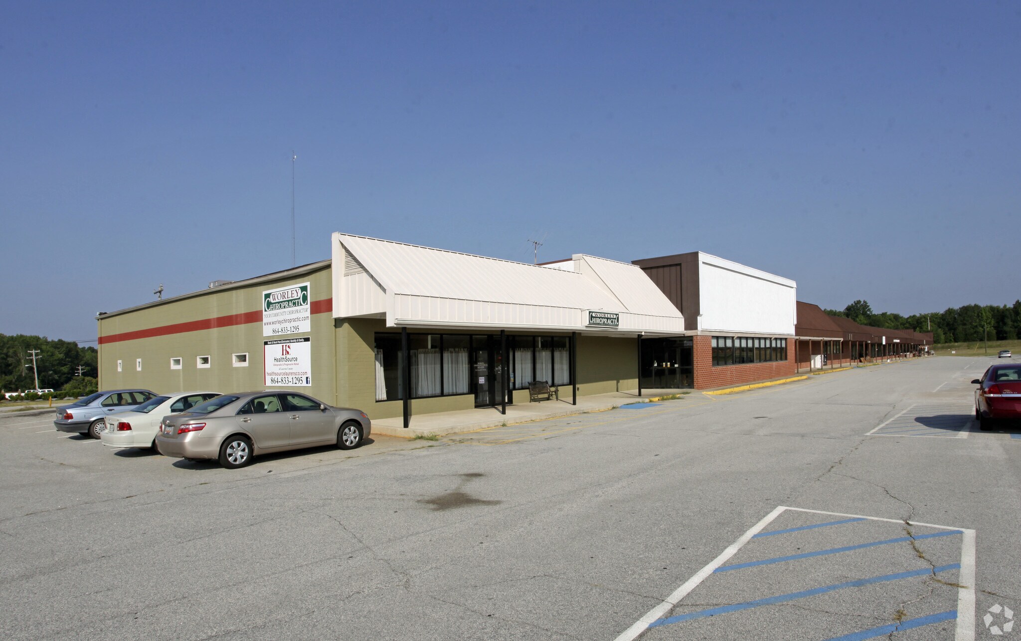28024-28032 Us-76 Hwy, Clinton, SC à vendre Photo de l’immeuble– Image 1 sur 29