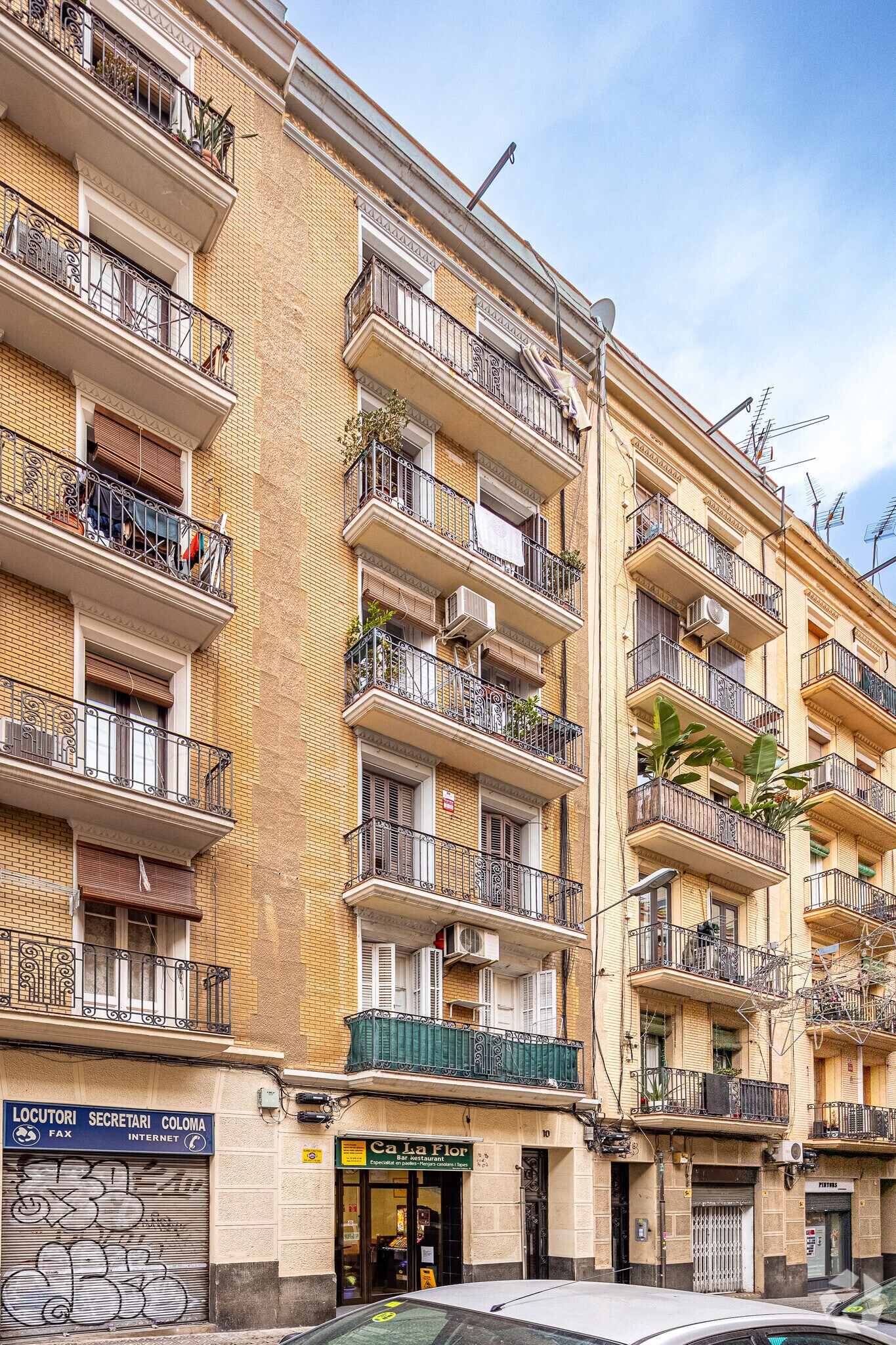 Local commercial dans Barcelone, Barcelona à louer Photo principale– Image 1 sur 2