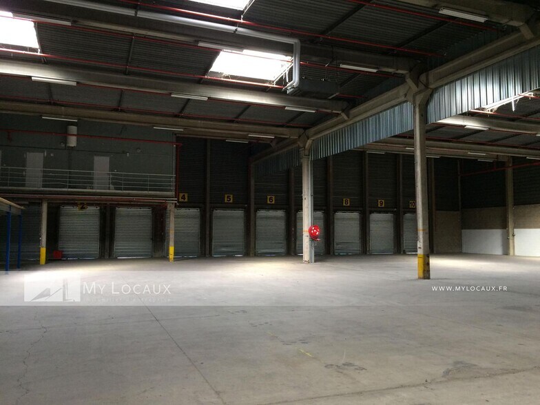 Industriel/Logistique dans Herblay-sur-Seine à louer - Photo de l’immeuble – Image 2 sur 5
