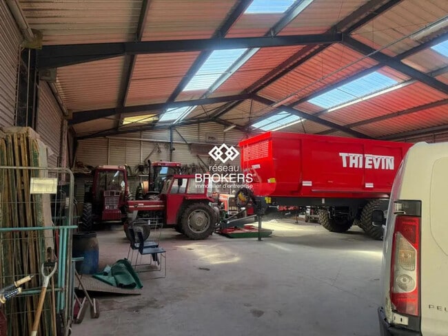 Plus de détails pour 3 Rue Gustave Eiffel, Le Plessis-Bouchard - Industriel/Logistique à vendre