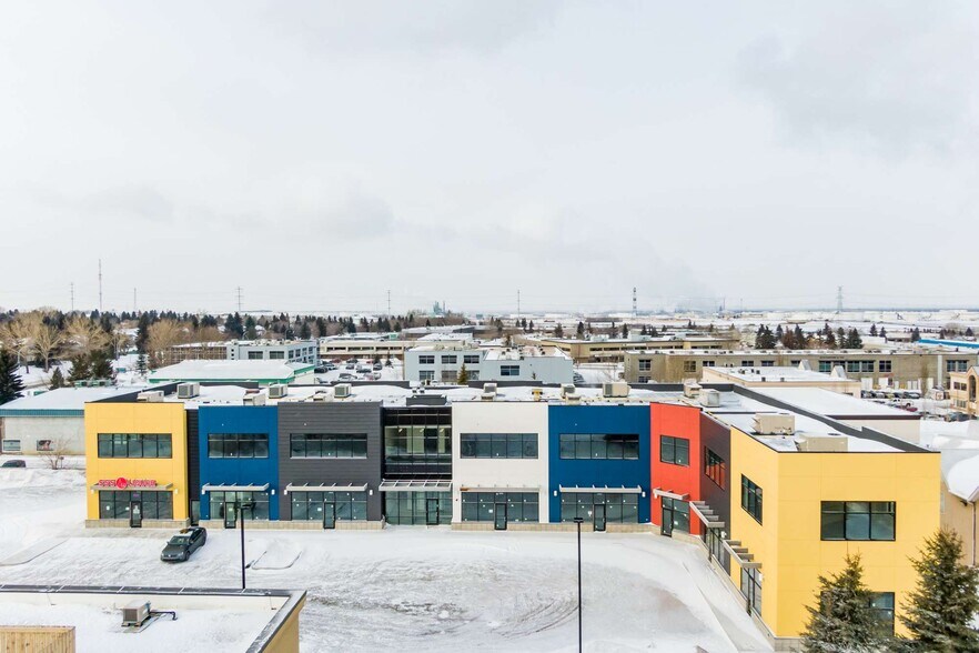 14 Sioux Rd, Sherwood Park, AB à louer - Photo de l’immeuble – Image 3 sur 22