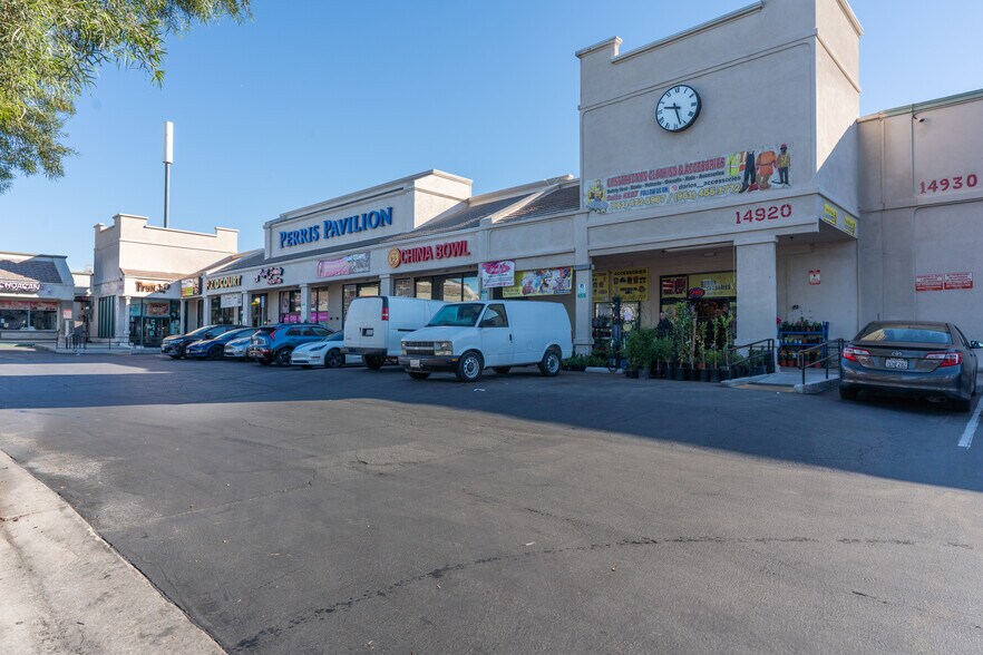 14920 Perris Blvd, Moreno Valley, CA à vendre - Photo de l’immeuble – Image 2 sur 8