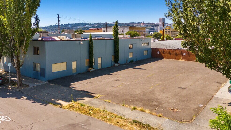 323 SE 7th Ave, Portland, OR à vendre - Photo de l’immeuble – Image 2 sur 6