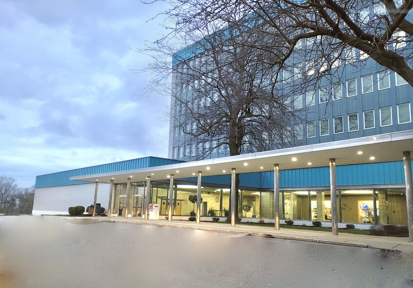 3556 Lake Shore Rd, Buffalo, NY à louer - Photo de l’immeuble – Image 1 sur 27