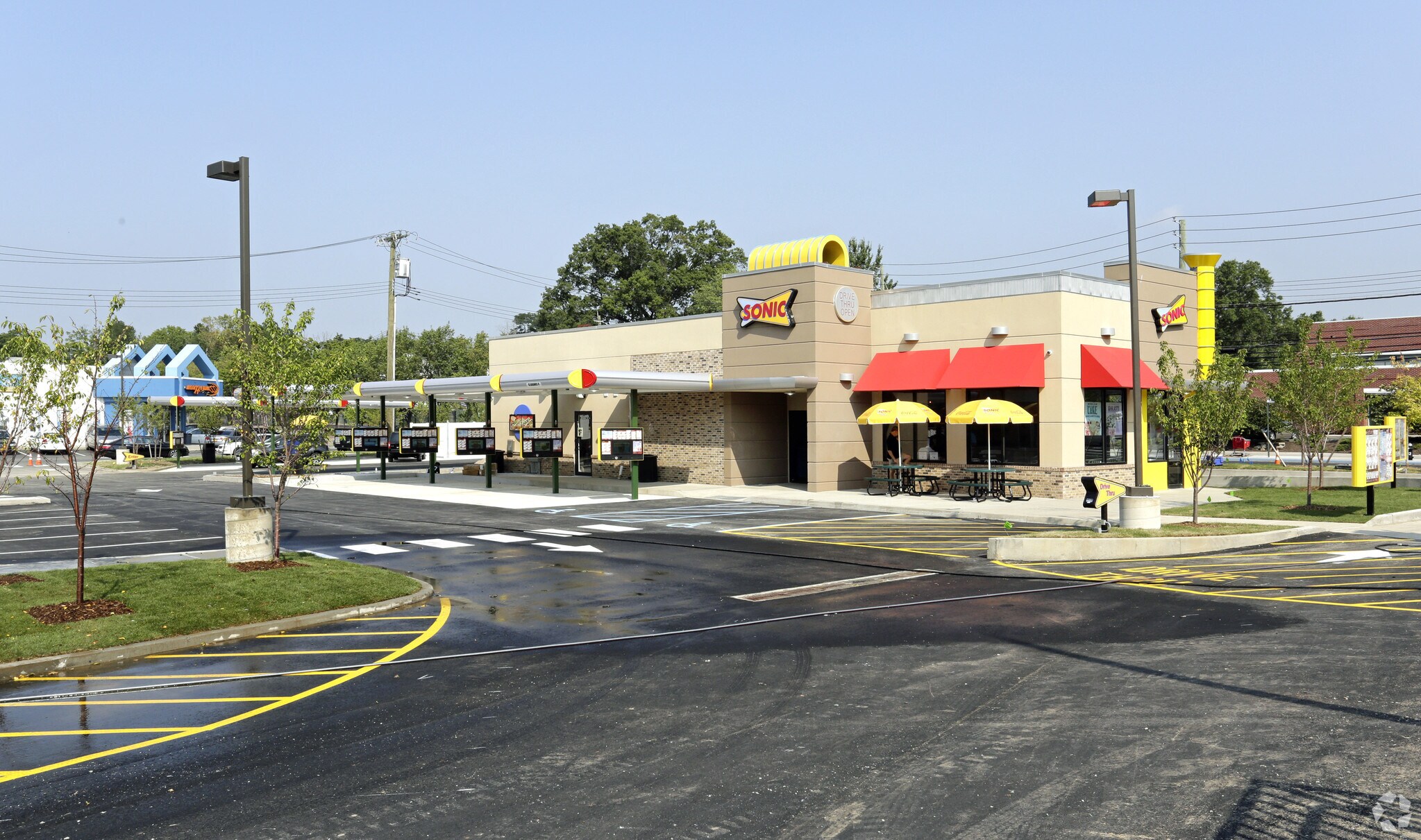 148 Page Ave, Staten Island, NY à louer Photo de l’immeuble– Image 1 sur 6