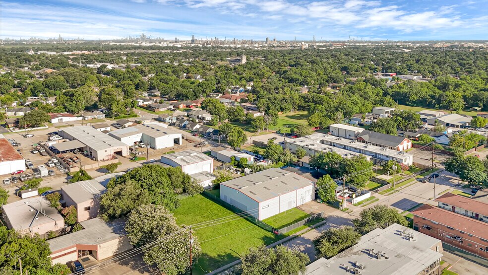 1106 Witter St, Pasadena, TX à vendre - Photo de l’immeuble – Image 3 sur 32