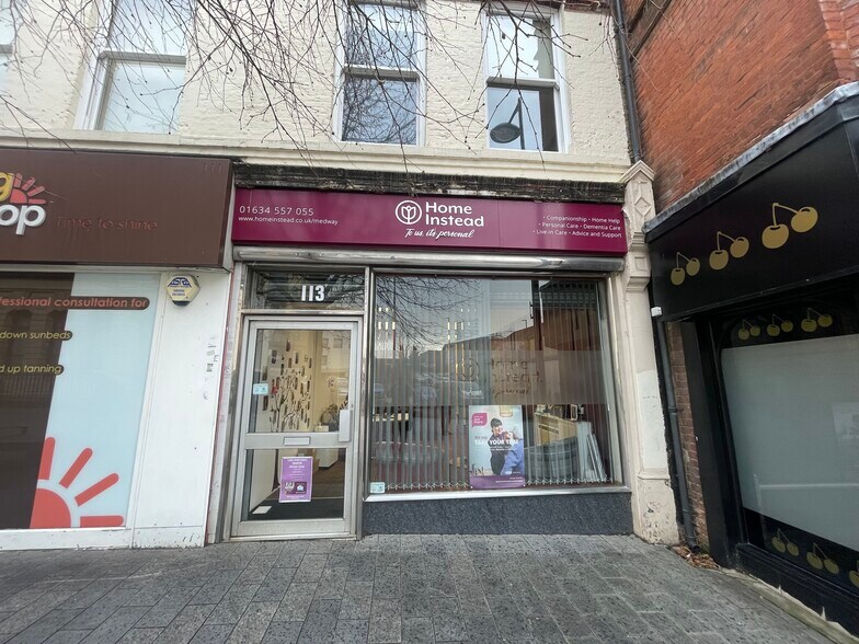 113 High St, Chatham à louer - Photo de l’immeuble – Image 1 sur 1