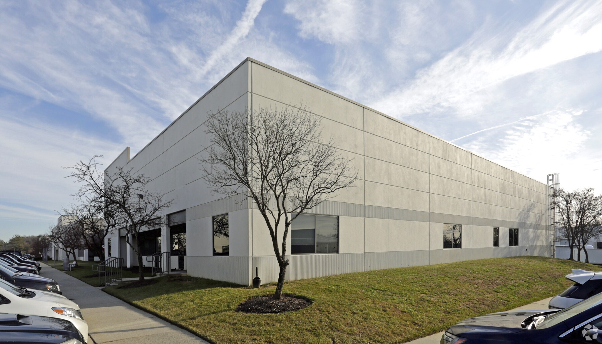 12000 Indian Creek Ct, Beltsville, MD à louer Photo de l’immeuble– Image 1 sur 19