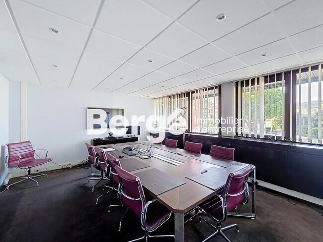Plus de détails pour Bureau à louer