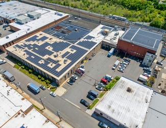 Plus de détails pour 250 Fulton Ave, New Hyde Park, NY - Industriel/Logistique à vendre