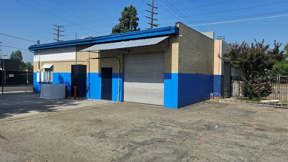 432 Oak St, San Bernardino, CA à vendre - Photo de l’immeuble – Image 3 sur 8