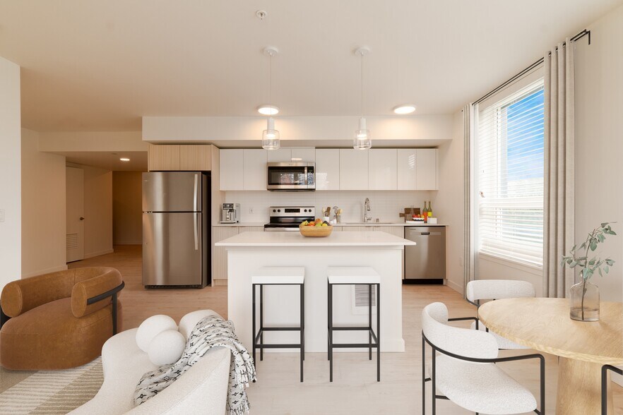 132 NE 145th St, Shoreline, WA à louer - Photo de l’immeuble – Image 2 sur 47