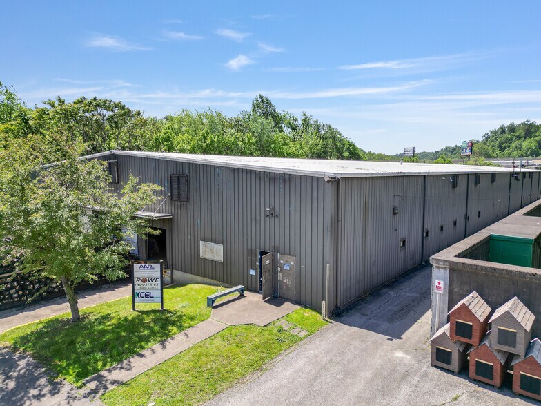 626 Main St, Ceredo, WV à vendre - Photo de l’immeuble – Image 2 sur 43