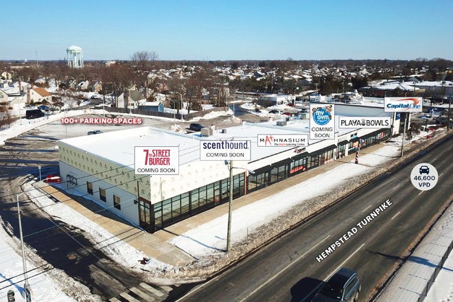 3695-3715 Hempstead Tpke, Levittown, NY à louer Photo intérieure– Image 1 sur 3