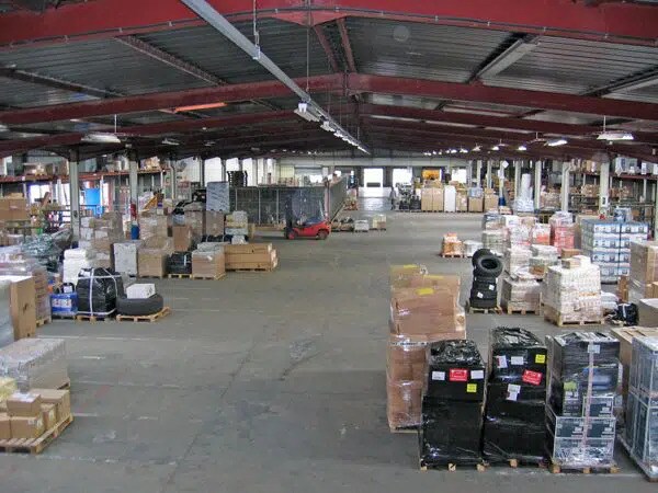 Industriel/Logistique dans Chilly-Mazarin à louer - Photo de l’immeuble – Image 1 sur 7
