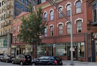 Plus de détails pour Historic Eastown Storefronts – Local commercial à vendre, Milwaukee, WI