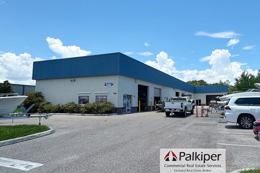 756 Business Park Blvd, Winter Garden, FL à louer - Photo principale – Image 1 sur 3