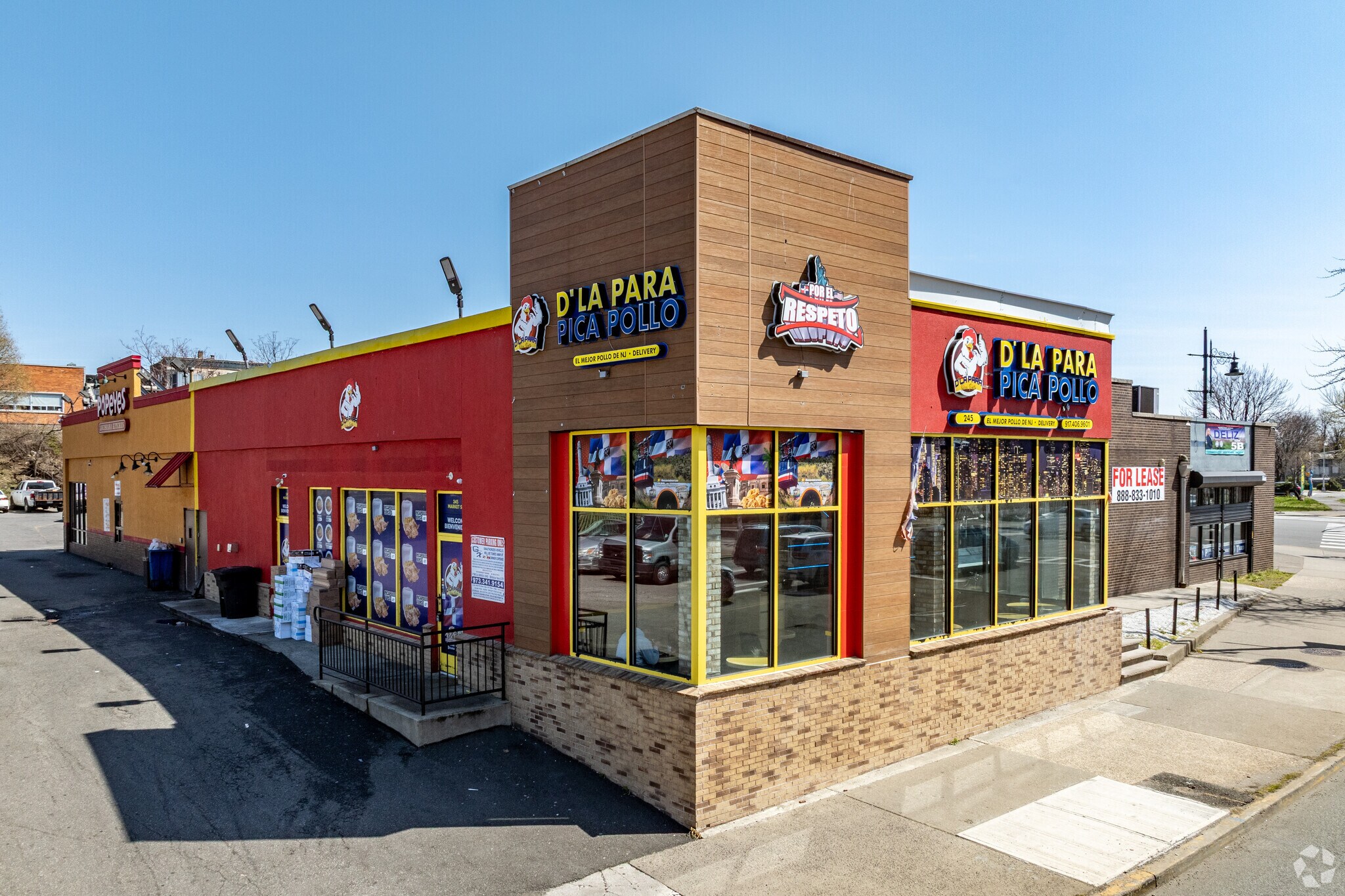 237-251 Market St, Paterson, NJ à louer Photo de l’immeuble– Image 1 sur 16