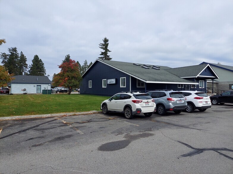 1224 N Idaho St, Post Falls, ID à louer - Photo principale – Image 1 sur 17