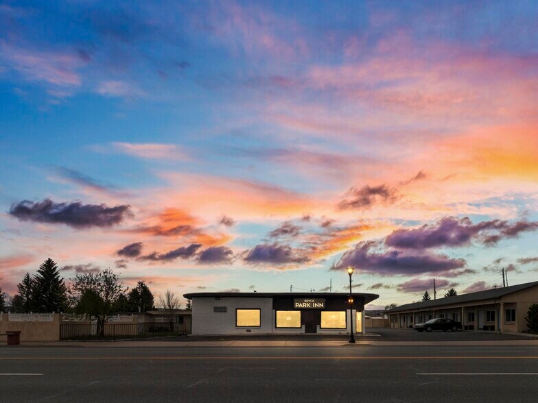 180 E Center St, Panguitch, UT à vendre - Photo de l’immeuble – Image 2 sur 39