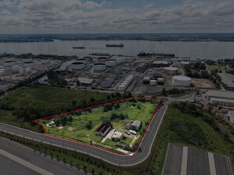 650 Penn St, Marcus Hook, PA à vendre - Photo de l’immeuble – Image 2 sur 2