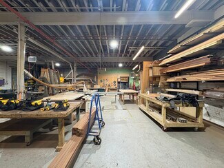 Plus de détails pour 18 Bay St, Brooklyn, NY - Industriel/Logistique à louer