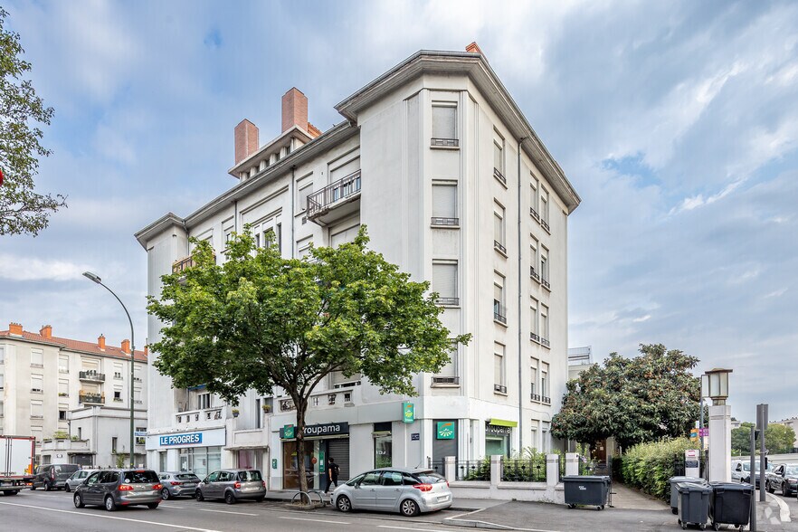 Local commercial dans Villeurbanne à louer - Photo principale – Image 1 sur 4