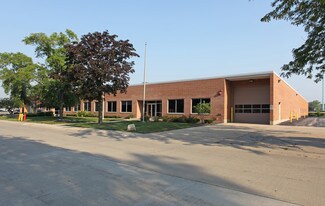 Plus de détails pour 2942 MacArthur Blvd, Northbrook, IL - Industriel/Logistique à louer