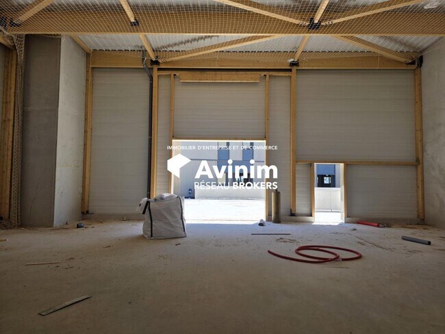 Plus de détails pour Industriel/Logistique à vendre