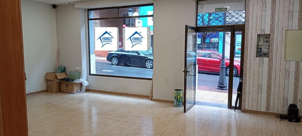 Local commercial dans Cáceres, Cáceres à louer - Photo de l’immeuble – Image 3 sur 8