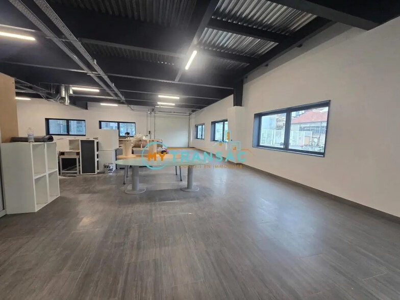 Local d’activités dans Ivry-sur-Seine à louer - Photo intérieure – Image 3 sur 7