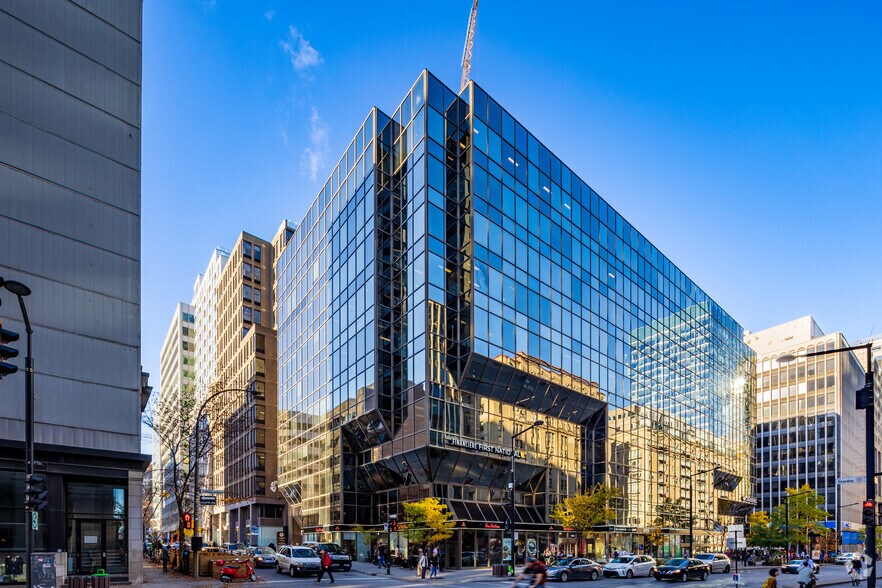 2000 Rue Peel, Montréal, QC à louer - Photo de l’immeuble – Image 2 sur 4