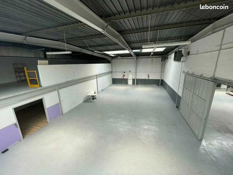 4 Rue Des Frères Montgolfier, Gonesse à louer - Photo de l’immeuble – Image 2 sur 5