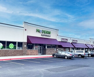Plus de détails pour 531 W Meadowview Rd, Greensboro, NC - Bureau/Local commercial, Local commercial à louer