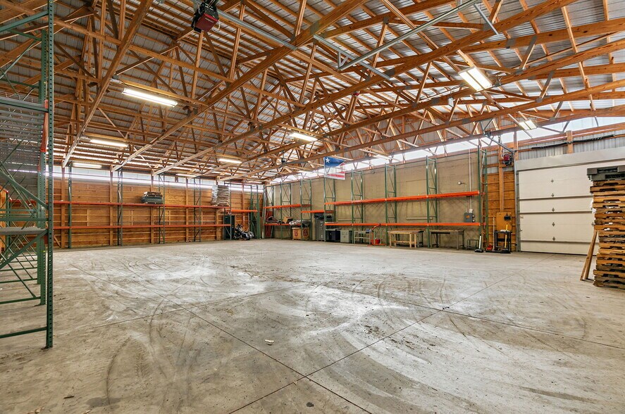 303 Elgin Ave, Elgin, IL à vendre - Photo de l’immeuble – Image 3 sur 40