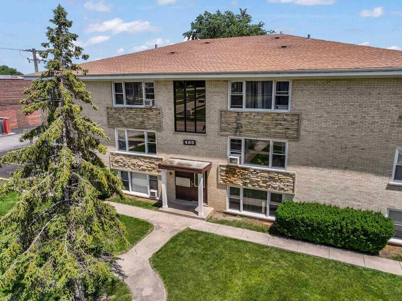 465 N Mill Rd, Addison, IL à vendre - Photo de l’immeuble – Image 1 sur 34