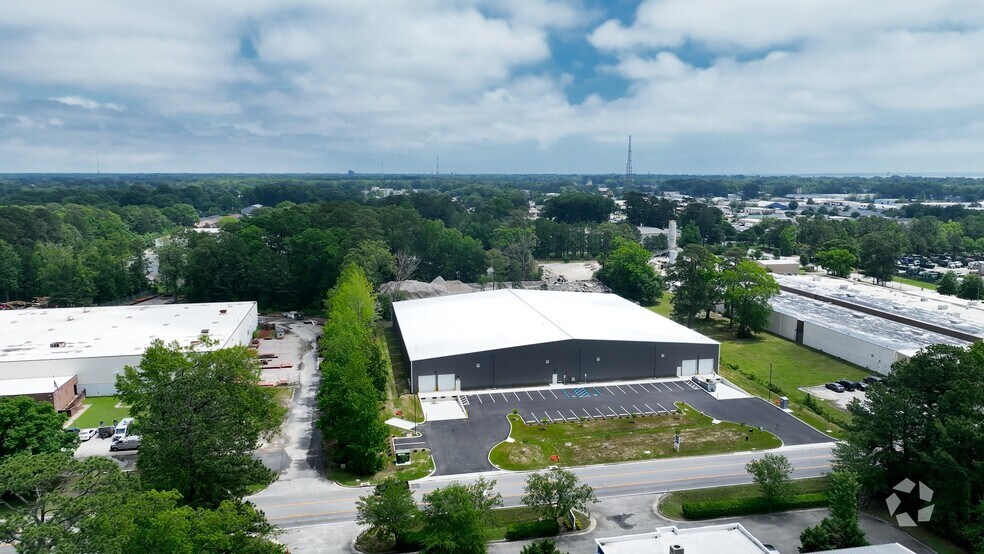 324 E St, Hampton, VA à vendre - Vidéo sur l’annonce professionnelle – Image 2 sur 15