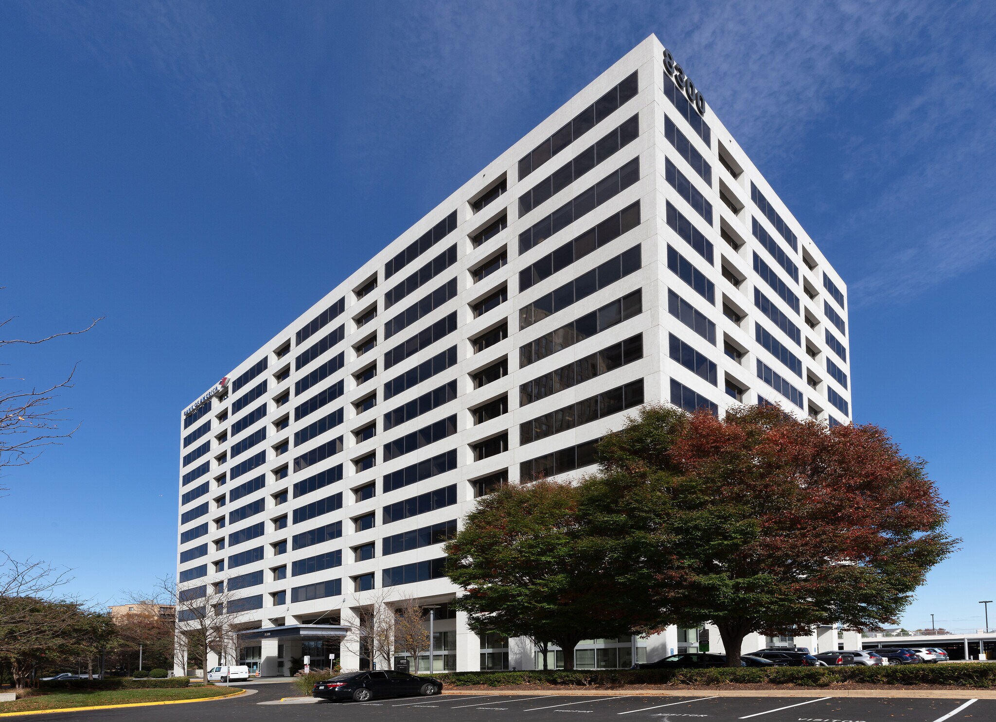 8300 greensboro Dr, McLean, VA à louer Photo de l’immeuble– Image 1 sur 4