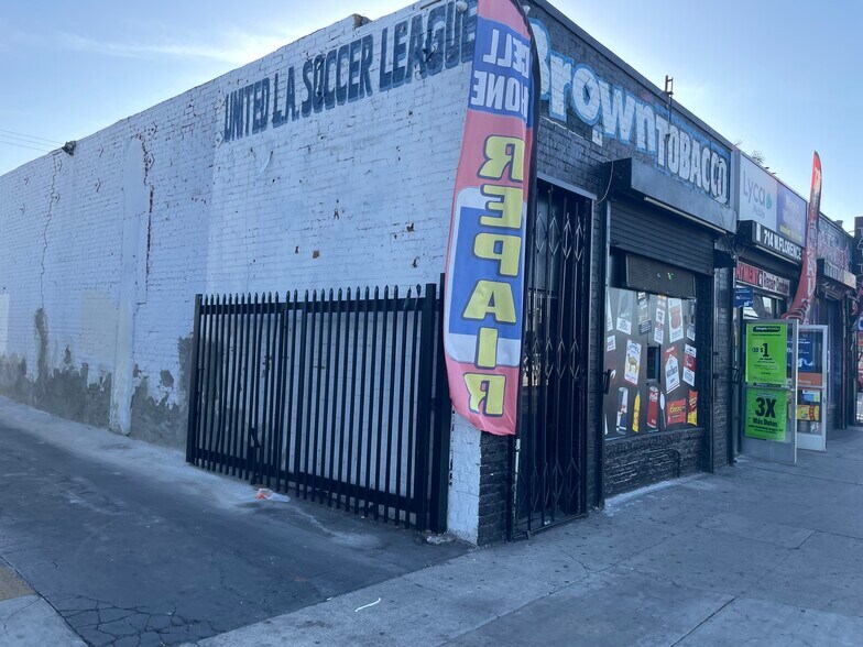 712 W Florence Ave, Los Angeles, CA à vendre - Photo de l’immeuble – Image 3 sur 3