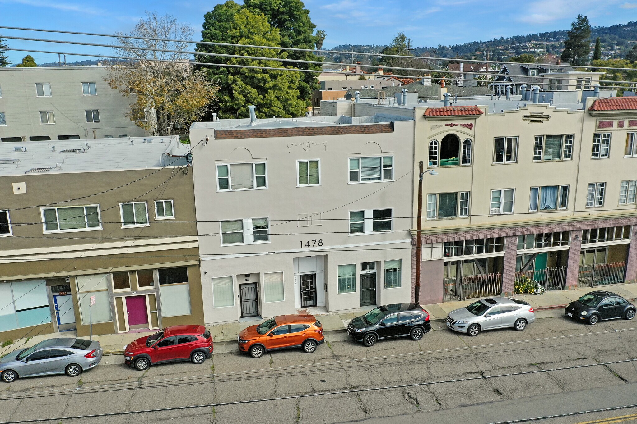1478 MacArthur Blvd, Oakland, CA à vendre Photo de l’immeuble– Image 1 sur 18