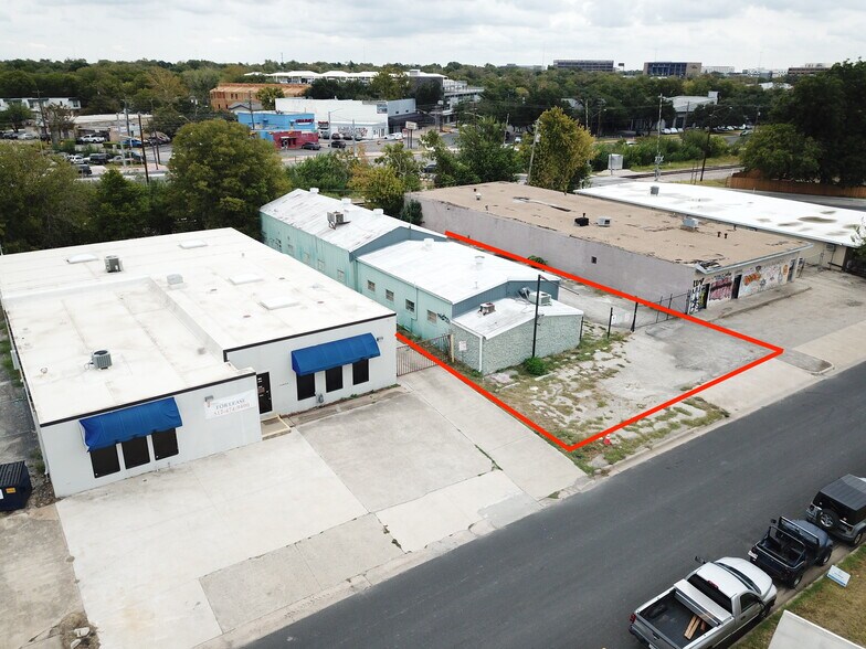 620 Canion St, Austin, TX à louer - Photo de l’immeuble – Image 3 sur 11
