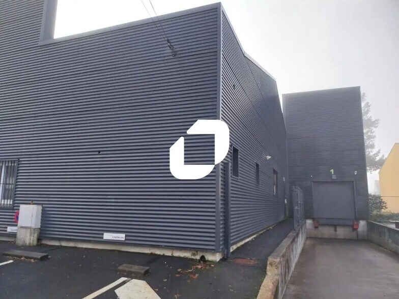 Local d’activités dans Saint-Herblain à louer - Photo de l’immeuble – Image 2 sur 8